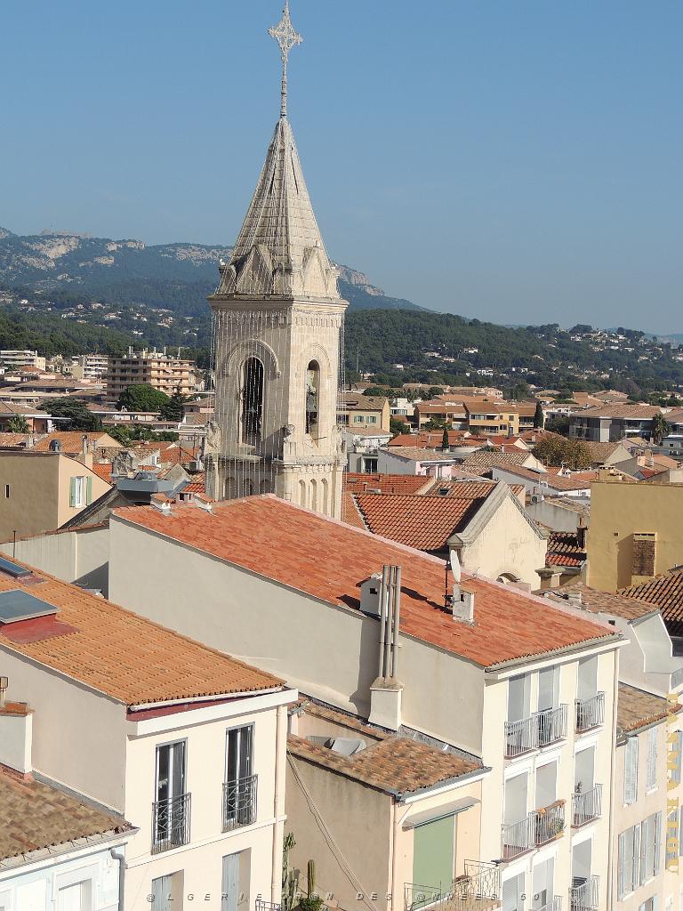 2024 11 02 EN FLANANT SUR SANARY (68).jpg